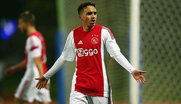 Wegen des Nouri-Falls hat Ajax den Teamarzt entlassen.