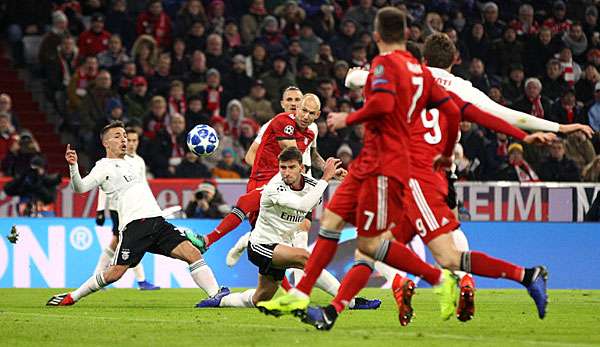 Arjen Robben ebnete mit seinen zwei Toren den Weg für den Bayern-Sieg.