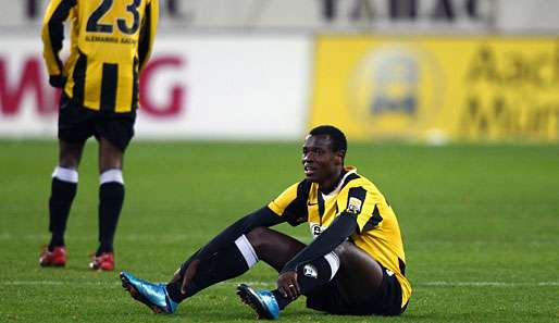 Für Alemannia Aachen und Seyi Olajengbesi läuft es nicht rund: nur Platz 15 in der Liga