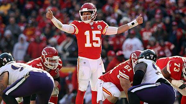 Patrick Mahomes und seine Kansas City Chiefs können mit einem Sieg bei den Seattle Seahawks den Gewinn der NFC West perfekt machen.