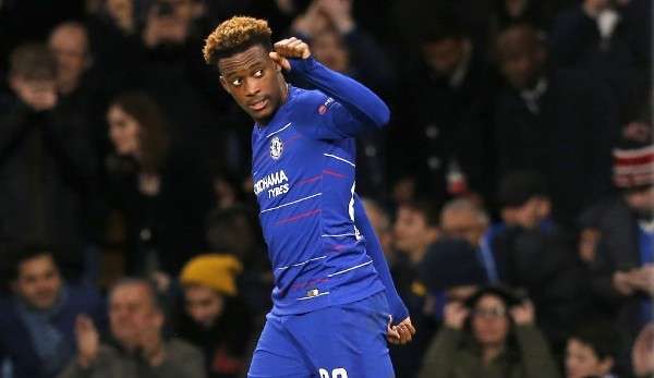 Callum Hudson-Odoi vom FC Chelsea hat offenbar das Interesse des FC Bayern sowie RB Leipzig geweckt.
