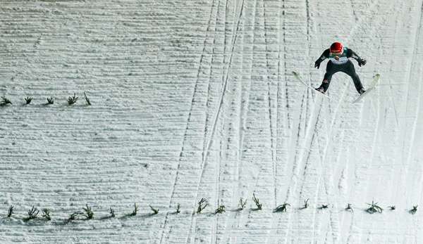 Markus Eisenbichler sprang in der Quali zum Neujahrsspringen auf den vierten Platz.