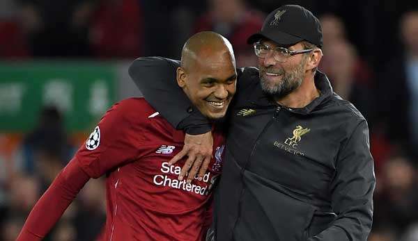 Fabinho (l.) erweitert die Optionen von Jürgen Klopp im Mittelfeld des FC Liverpool.