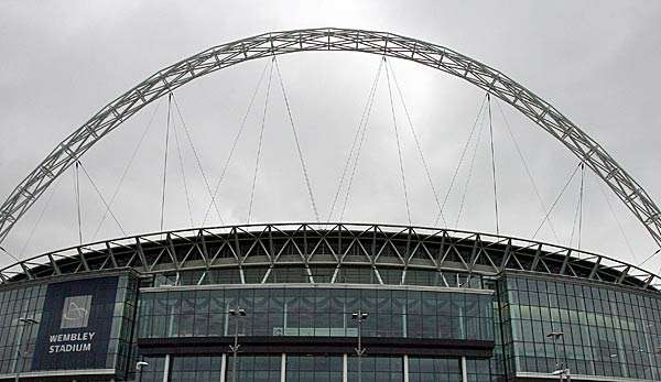 Borussia Dortmund spielt im Achtelfinal-Hinspiel im Wembley Stadion. 