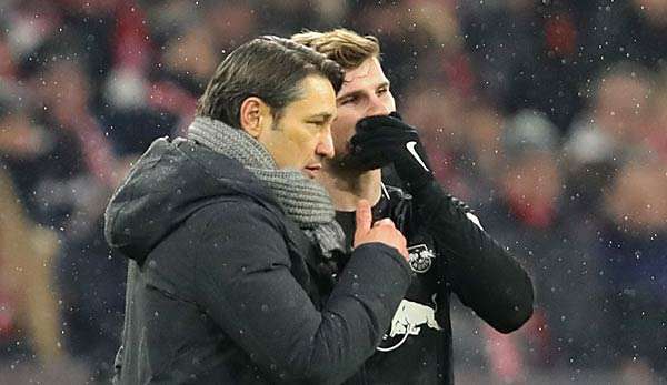 Niko Kovac im Gespräch mit Timo Werner.