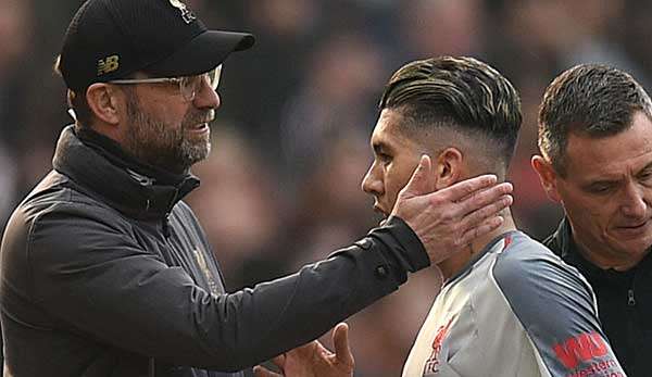 Roberto Firmino musste gegen Manchester United verletzt vom Platz.