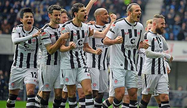 Alexander Meier verhalf dem FC St. Pauli durch seinen Treffer zum 1:0-Sieg in Paderborn.