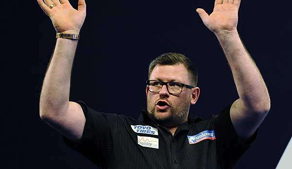 James Wade steht bei den UK Open im Achtelfinale.