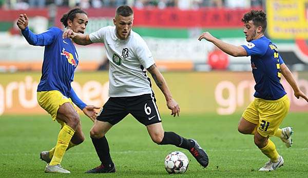 Das Hinspiel in Augsburg endete mit einem 0:0-Unentschieden.