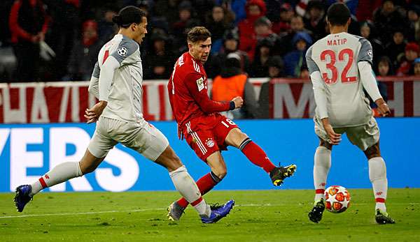 Leon Goretzka trug im Spiel gegen Liverpool ein falsches Trikot.