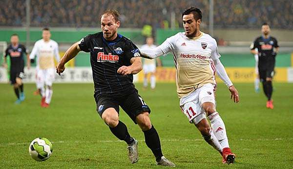 In der 2. Bundesliga finden heute die Duelle SC Paderborn - FC Ingolstadt und Arminia Bielefeld - VfL Bochum statt.