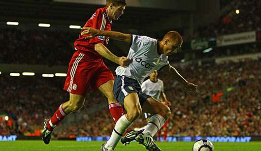 Im August gewann Aston Villa an der Anfield Road mit 3:1