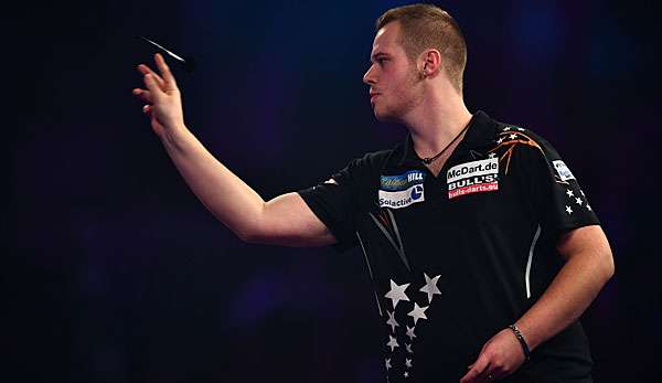 Max Hopp war gegen Raymond van Barneveld weit von seiner Bestform entfernt.