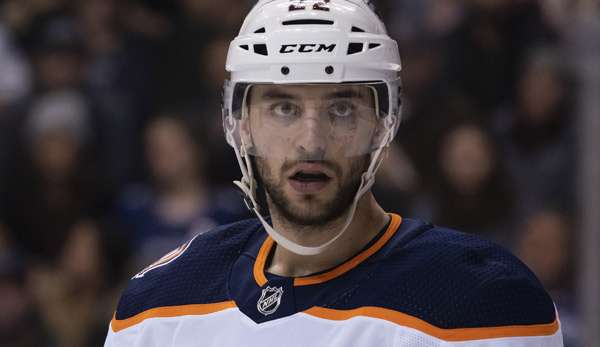 Tobias Rieder steht bei den Edmonton Oilers mächtig unter Druck.