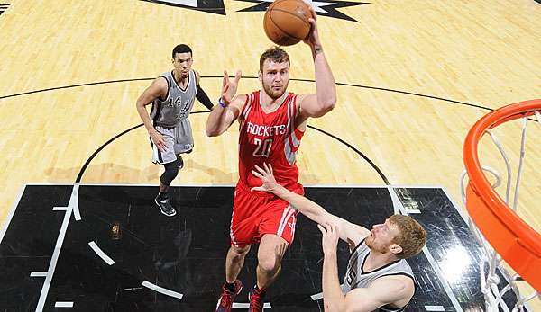 Donatas Motiejunas hat in seiner NBA-Karriere vier Jahre für die Houston Rockets sowie eine Saison für die Pelicans gespielt.