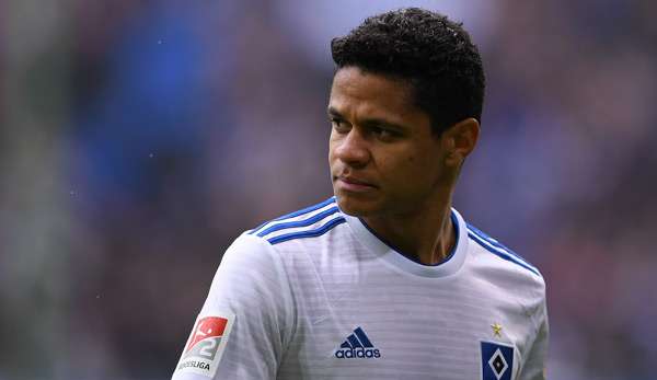 Douglas Santos vom HSV könnte nächstes Jahr Bundesliga spielen - so oder so.