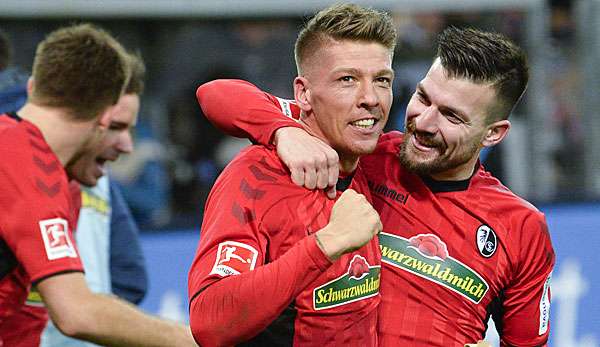 Mike Frantz baut vor der Partie gegen Bayern München auf die eigene Heimstärke.