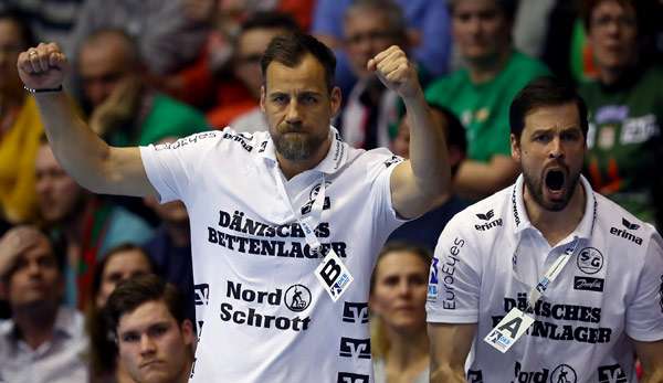 Flensburg-Trainer Maik Machulla (l.).