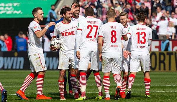 Unter anderem muss der 1. FC Köln in Heidenheim ran.