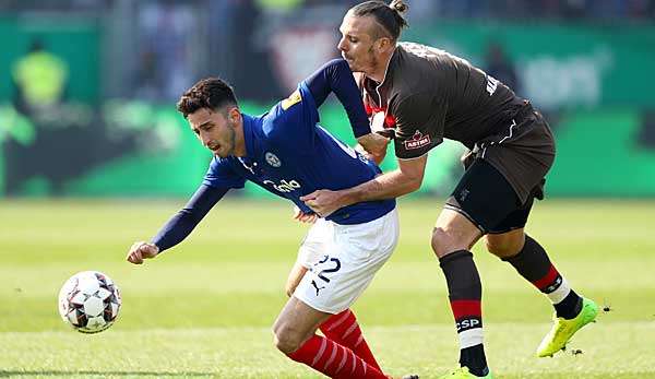 Alex Meier brachte St. Pauli per Elfmeter in Front, doch Atakan Karazor und die neun anderen Kieler kämpften sich zurück in die Partie.