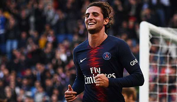 Adrien Rabiot wurde Mitte März eine Woche vom Training bei PSG suspendiert.