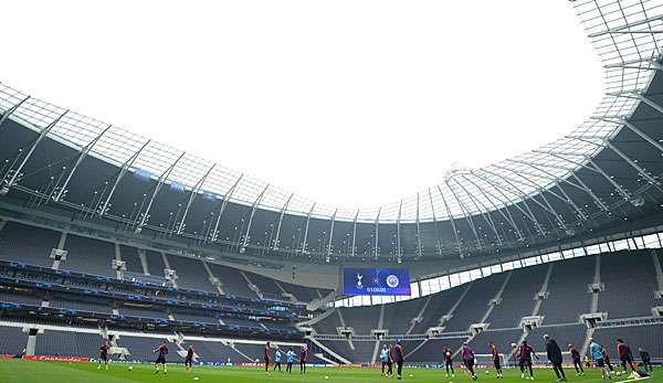 Im Tottenham Stadium wird das erste Champions-League-Spiel seiner Geschichte ausgetragen. 