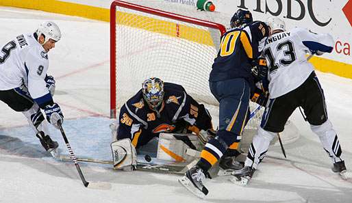 Ryan Miller im Tor der Sabres wehrte 36 Schüsse ab und machte ein überragendes Spiel