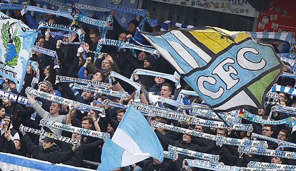 Die Fans des Chemnitzer FC hatten einem Fan mit einer speziellen Choreographie gedacht.