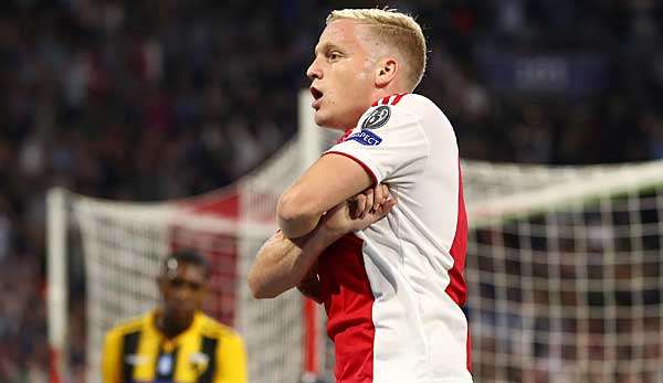 "Es wäre eine Ehre"_ Donny van de Beek spekuliert offenbar auf einen Wechsel zum SSC Neapel und Trainer Carlo Ancelotti.