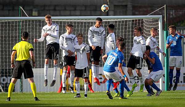 Deutschlands U17 verlor das Auftaktspiel der EM gegen Italien.