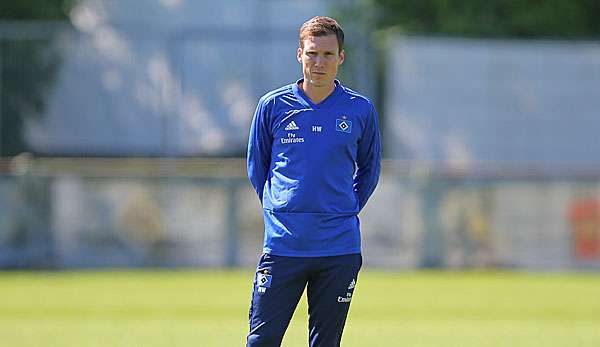 Die Zukunft von Hannes Wolf beim HSV ist ungewiss. 