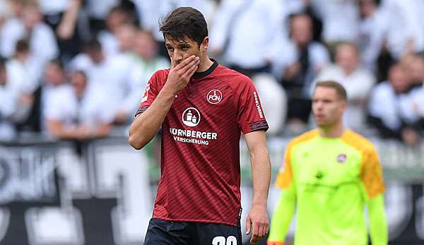 Der 1. FC Nürnberg hat sich mit einer herben Pleite aus der Bundesliga verabschiedet. 