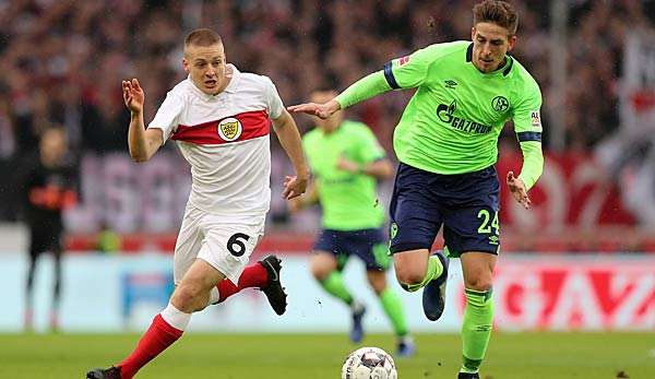 Im Hinspiel waren die Köngisblauen nach 90 Minuten um zwei Tore besser und besiegten die Stuttgarter mit 3:1. Für Schalke 04 trafen Skrzybski (10.), Sane (70.) und Kutucu (78.).