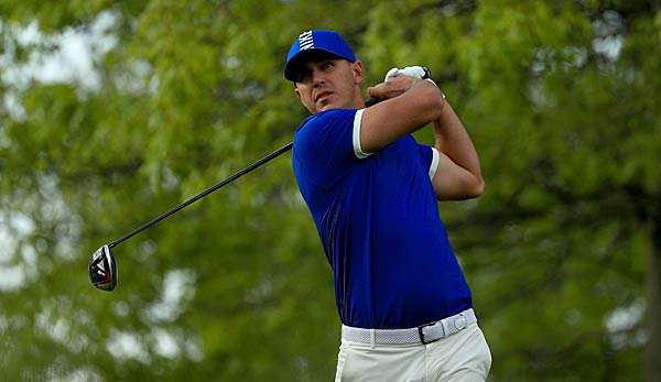 Brooks Koepka führt das Feld nach dem dritten Tag an. 