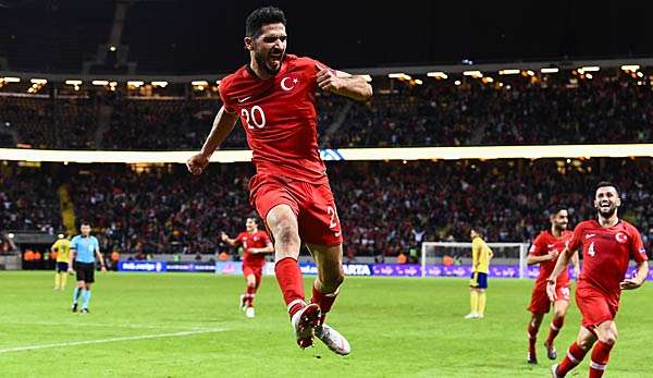 Nach dem neulichen Testspiel-Triumph der Türkei gegen den Erzrivalen aus Griechenland, hat das Team von Senol Günes heute Abend die usbekischen Nationalmannschaft vor der Brust.