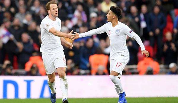 In Gruppe 4 setzten sich die Three Lions gegen ihre Konkurrenz aus Spanien und Kroatien durch. Letztlich reichten sieben Zähler für den Gruppensieg. Im Halbfinale muss das Team um Harry Kane und Jadon Sancho gegen die Niederlande bestehen.