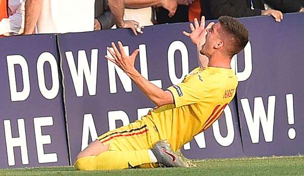 Rumäniens Ianis Hagi, Sohn von Legende Gheorghe Hagi, steht mit seiner Mannschaft kurz vor dem Einzug ins Halbfinale der U21-Europameisterschaft.