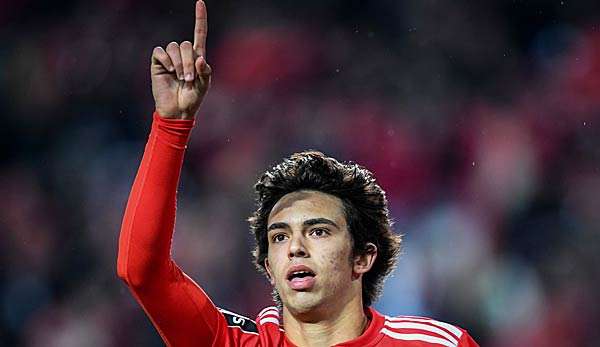 Joao Felix schließt sich Atletico Madrid an. 