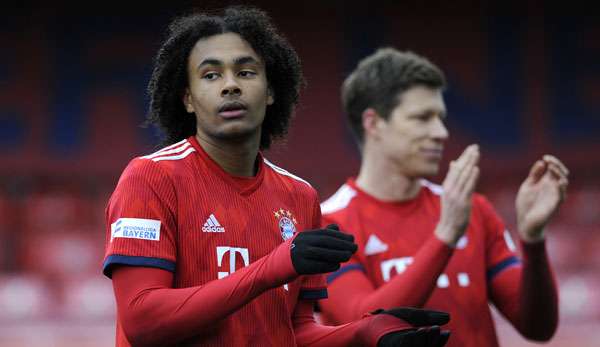 Der niederländische Erstligist ADO Den Haag ist offenbar am 18-jährigen Nachwuchsstürmer Joshua Zirkzee vom FC Bayern München interessiert. 