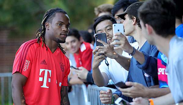 Trainer Niko Kovac hat verkündet, dass Renato Sanches trotz angeblicher Abwanderungsgedanken auch in der kommenden Saison für den FC Bayern München spielen wird. 