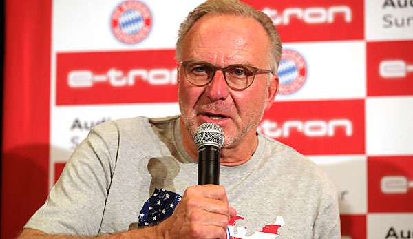 Karl-Heinz Rummenigge hat den Transfer von Antoine Griezmann nach Barcelona kritisiert.