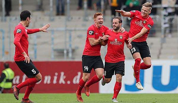 Am 4. Spieltag der 3. Liga kommt es zur Begegnung zwischen Sonnenhof Großaspach und dem KFC Uerdingen. 