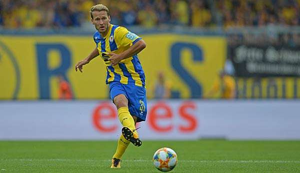 Marc Pfitzner von Eintracht Braunschweig hier gegen den MSV Duisburg.