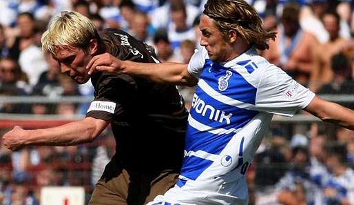 Im Hinspiel musste sich St. Pauli trotz zweimaliger Führung mit einem 2:2 gegen Duisburg begnügen