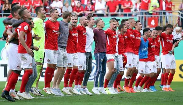 Nach dem DFB-Pokalsieg gegen Mainz hofft der 1. FC Kaiserslautern nun auch auf Erfolgserlebnisse in der 3. Liga.