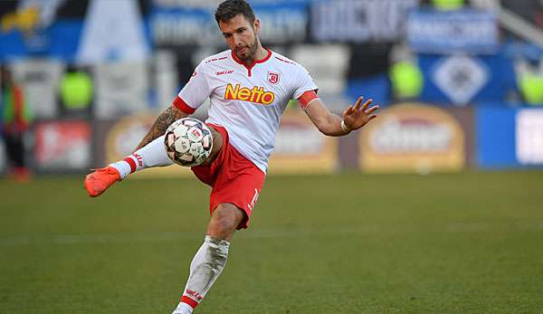 Marco Grüttner ist der Kapitän vom SSV Jahn Regensburg.