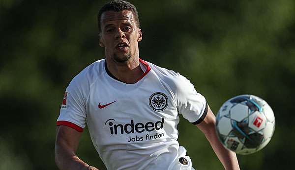 Timothy Chandler spielt mit Unterbrechung seit 2001 für die Eintracht.