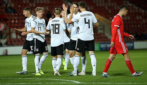 Das DFB-Team hatte allen Grund zum Jubeln: Wales schlug man deutlich mit 5:1.