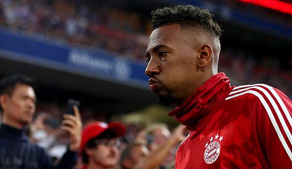 Jerome Boateng bleibt trotz Wechselgerüchte im Sommer beim FC Bayern München.