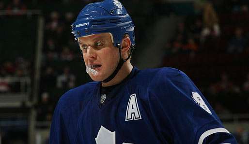 Mike Komisarek spielt seit 2009 bei den Toronto Maple Leafs